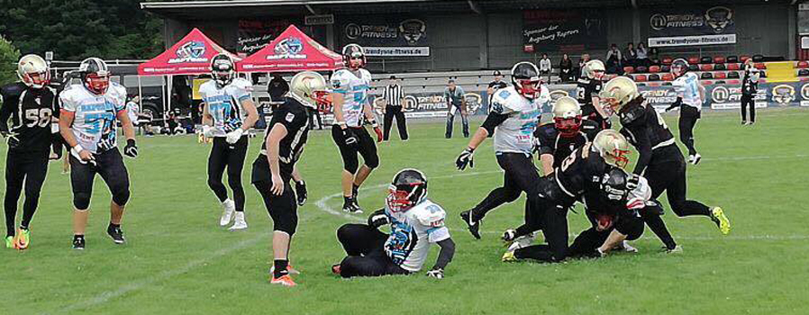 Headcoach Daniel Koch schwört seine Spartans ein